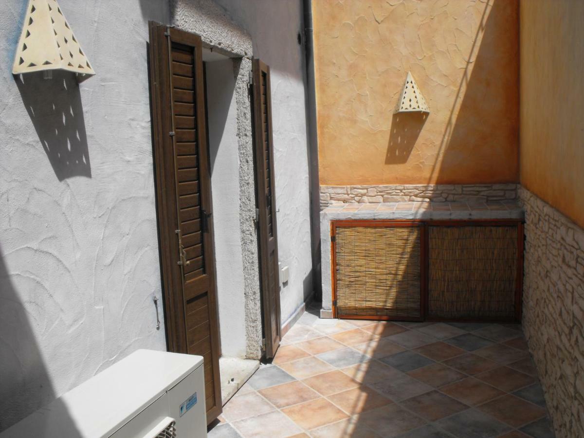 Casa Asia Residence Barrettini La Maddalena  Buitenkant foto